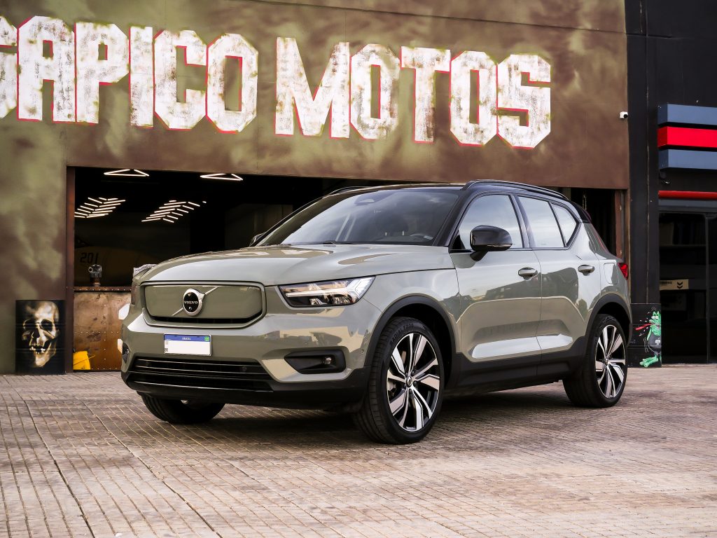 Volvo XC40 2022 | Sapico Motos